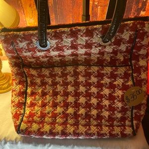 Red& White Houndstooth Vera Bradley purse